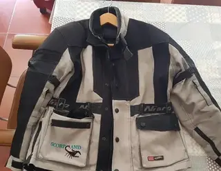 Chaqueta Moto Nitro Scorpion con protecciones
